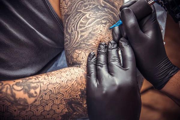 The Ultimate Guide to Creating a Custom Tattoo That Represents Your Personality
